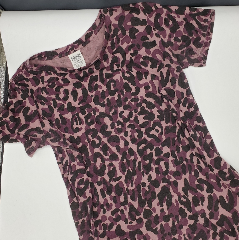 Purple Leopard VS Pink Shirt (S)